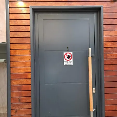 Ris Premium Lux Jacuzzi Boekarest